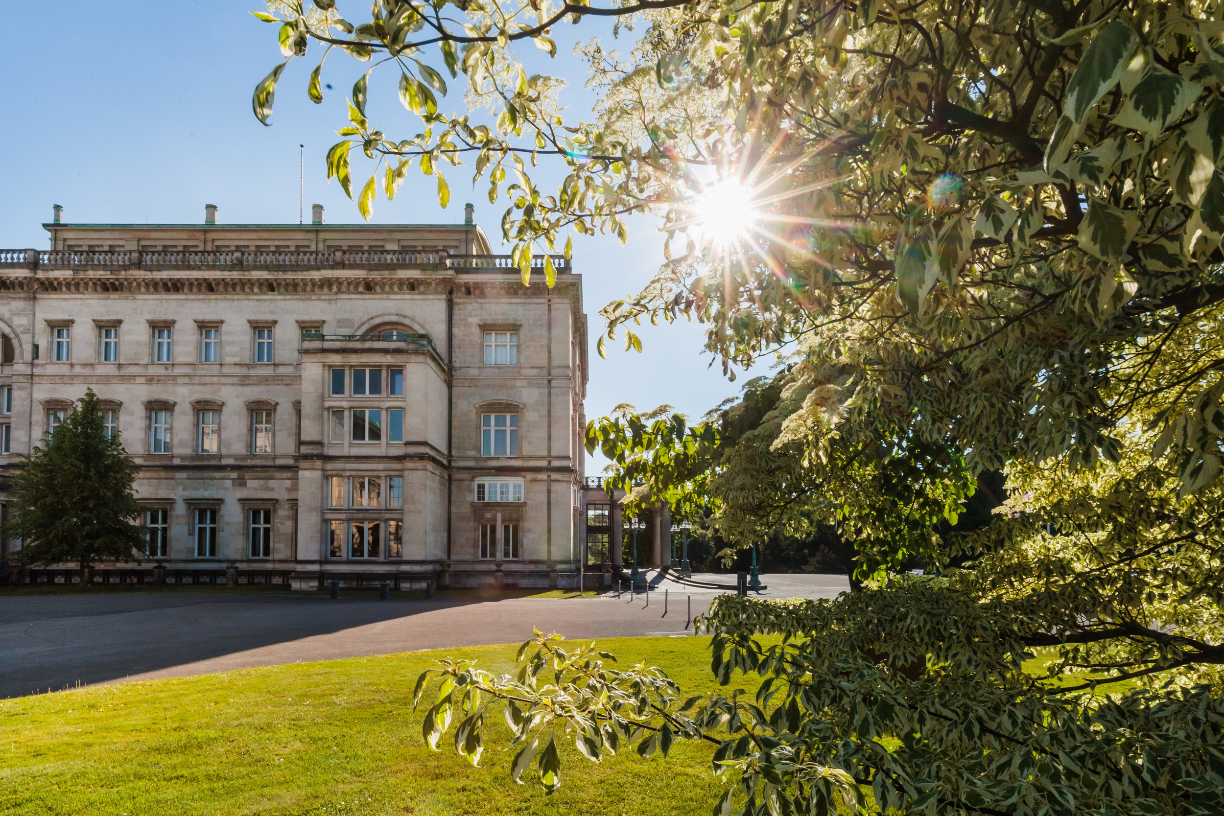 Architekturfotografie und Vidoevorschaubild Krupp